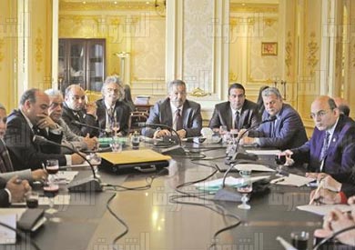 «صحة النواب» ترفض مقترحًا حكوميًا لـ«تأديب الأطباء»