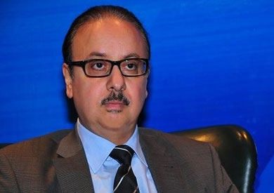 وزير الاتصالات يوافق على إنشاء مراكز تكنولوجية بـ«قومي المرأة»