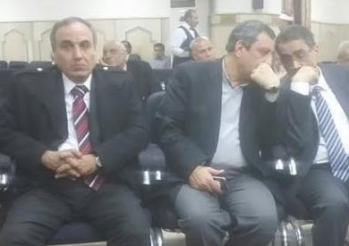 «قلاش ورشوان وسلامة» حول عرش صاحبة الجلالة