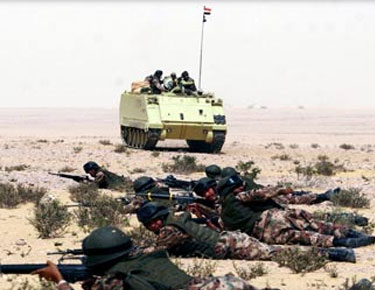 إصابة ضابط ومقتل 10 تكفيريين في هجومين مسلحين بالشيخ زويد