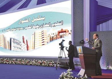 السيسى يعد بخفض أسعار السلع خلال الشهرين المقبلين