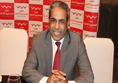 فيديو.. وكيل لجنة حقوق الإنسان بـ«النواب»: ربنا يقوي «السيسي» علينا
