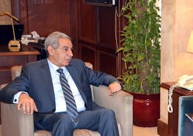 «الوزراء» يحدد شروط تصرف المستثمرين فى «الأراضى المرفقة» بالصعيد بدون مقابل