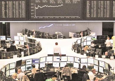 ارتفاع الأسهم الأوروبية بسبب تثبيت سعر الفائدة.. وتوقعات زيادتها فى ديسمبر تهبط بسعر الذهب