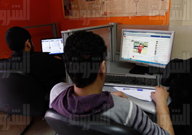 شباب ثورة الانترنت 