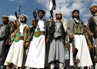 44 قتيلا في معارك باليمن.. والمبعوث الأممي يصل صنعاء