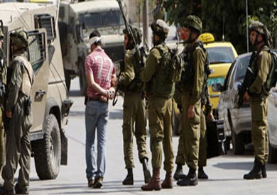 الجيش الإسرائيلي يعتقل طفلا فلسطينيا بعمر 8 أعوام