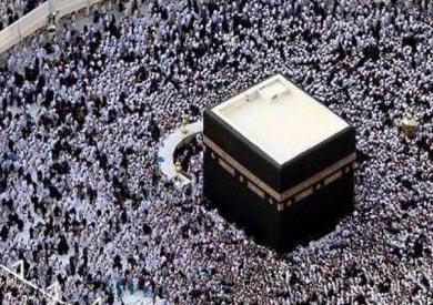 ضيوف الرحمن يغادرون مكة بعد أدائهم طواف الوداع