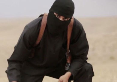 صحيفة بريطانية: الاستخبارات وضعت «الجهادي جون» بين الانتحار والتطرف فانضم لـ«داعش» - 

        