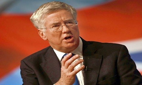 مايكل فالون: دور بريطانيا الدفاعي يرتبط بالولايات المتحدة وليس الاتحاد الأوروبي