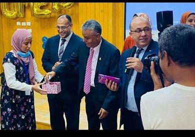 طب قنا تنظم مبادرة (كليتك.. بيتك)