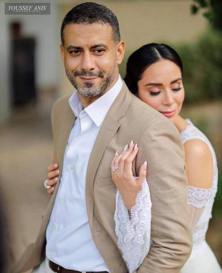 محمد فراج وبسنت شوقي خلال زفافهما