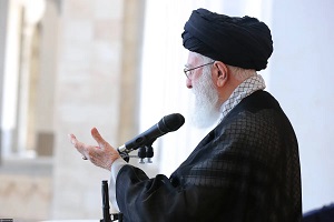 نواب إيرانيون يدعون إلى الانتقام لاغتيال المرشد الأعلى علي خامنئي