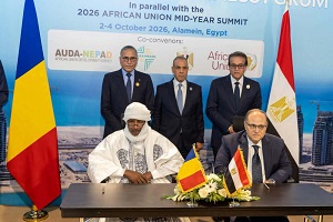رئيس هيئة الدواء المصرية يوقع مذكرة تفاهم مع تشاد في مجال المستحضرات الطبية والحيوية