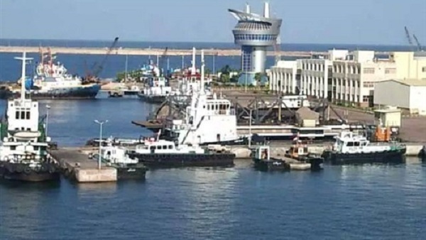 ميناء دمياط : تصدير 907 حاويات مكافئة