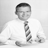 روبرت كايزوتر