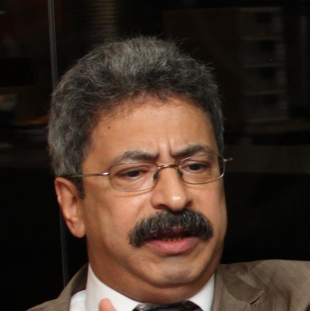 أسامة غريب
