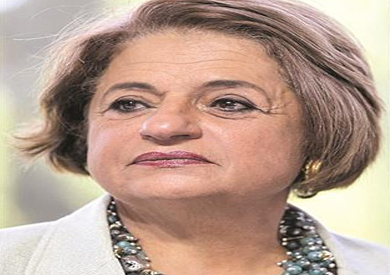 منى مكرم عبيد