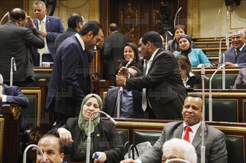 جلسة عامة تصوير جيهان نصر