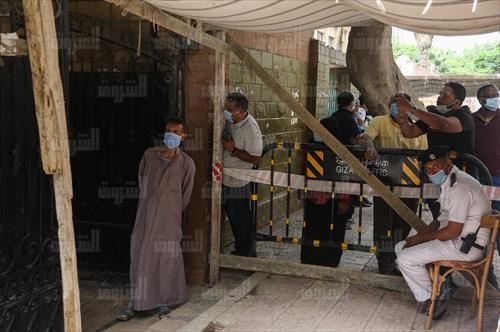 أول أيام امتحانات الثانوية العامة بمدرسة جمال عبد الناصر في الجيزة.. تصوير: إسلام صفوت