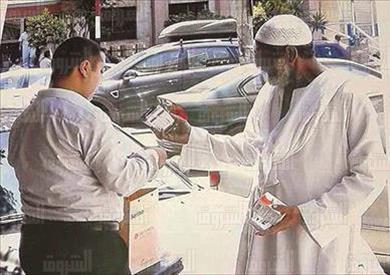 المنشطات والعقاقير الطبية تباع على الرصيف - تصوير مصطفى حمدي