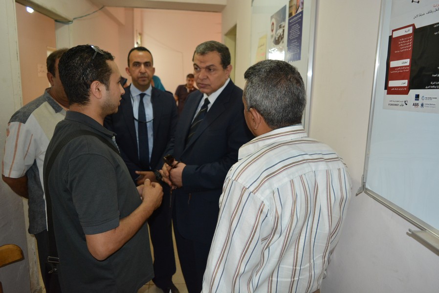 جولة مفاجئة لوزير القوى العاملة بمركز تدريب الشرابية