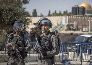 مقتل 2 إسرائيليين في هجوم بالرصاص بالقدس المحتلة