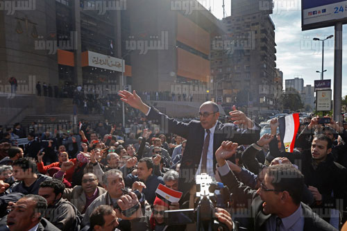 احتفالات الحضور بمجلس الدولة عقب حكم المحكمة الإدارية العليا ببطلان التنازل عن جزيرتي «تيران وصنافير» للسعودية - تصوير: رافي شاكر وإبراهيم عزت