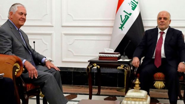 وصف العبادي، الذي التقى تيلرسون في بغداد، الحشد الشعبي بأنه "أمل العراق والمنطقة"