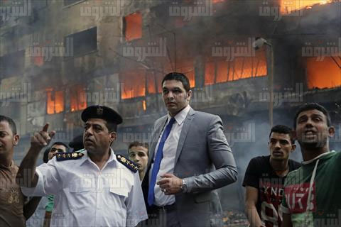 معاينة النيابة لحريق العتبة- تصوير أحمد عبدالجواد