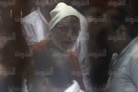 محاكمة بديع في «غرفة عمليات رابعة»