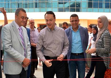 دكتور أشرف منصور رئيس مجلس أمناء الجامعة الألمانية