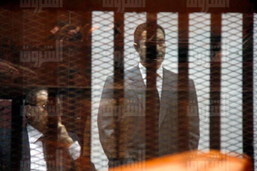 جلسة النطق بالحكم على مبارك ونجليه في قضية القصور الرئاسية- تصوير رافى شاكر