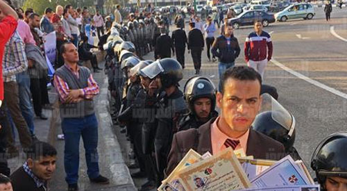 وقفة حملة الماجستير بميدان التحرير- تصوير روجيه أنيس