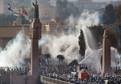 أثبتت ثورة 25 يناير العظيمة أن مصر تستطيع أن تستوعب كافة أطياف الفكر السياسي ما دامت جميعها تعمل لصالح مصر