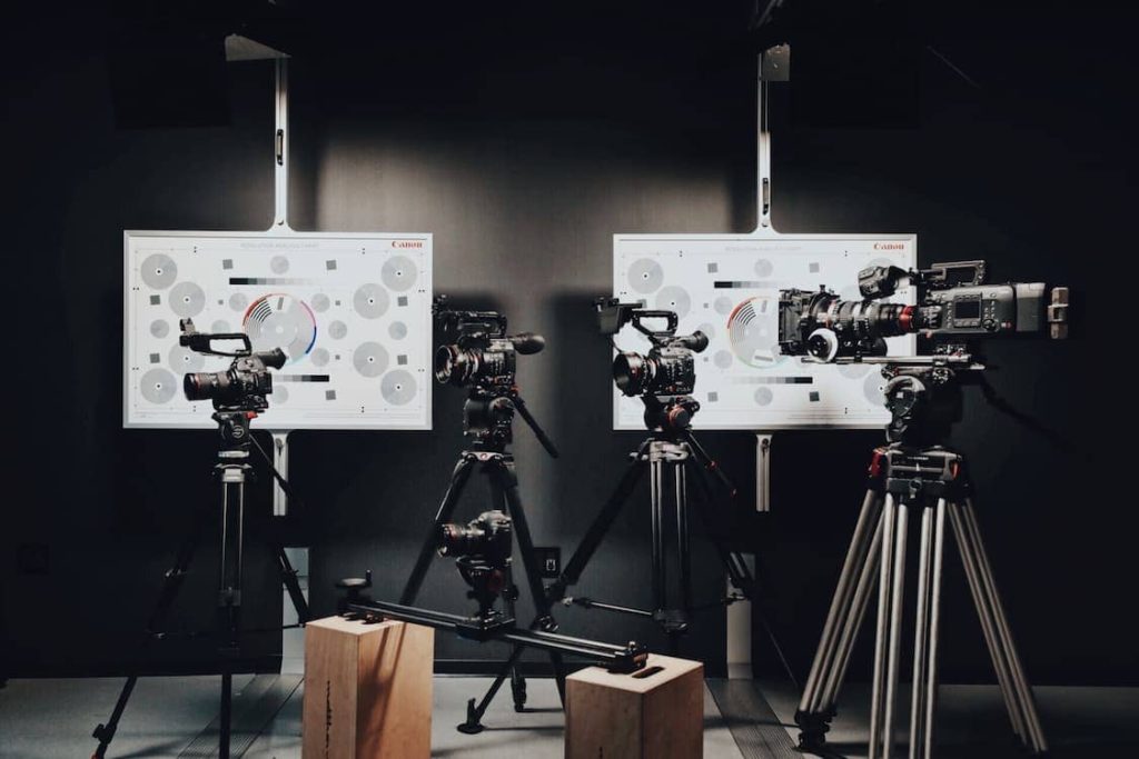 تطور الكوميديا في السينما من عمالقة الإفيه إلى التكرار