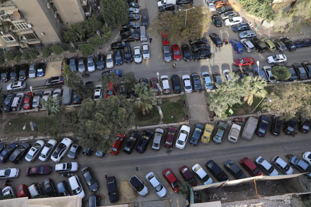ضبط سايس في المعادي لابتزاز المواطنين مالياً