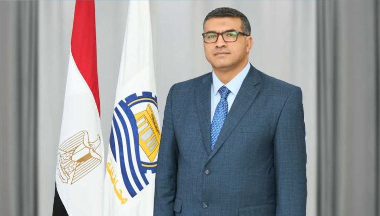 محافظ قنا: وقف العمل الميداني لعمال النظافة خلال فترة الذروة لحمايتهم من ضربات الشمس