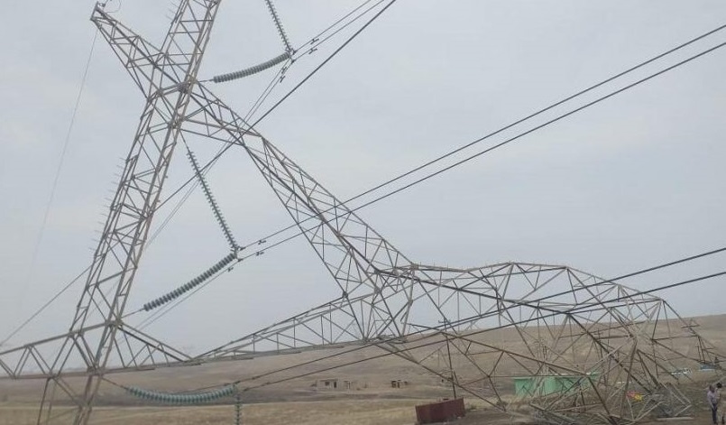أبراج طاقة كهربائية