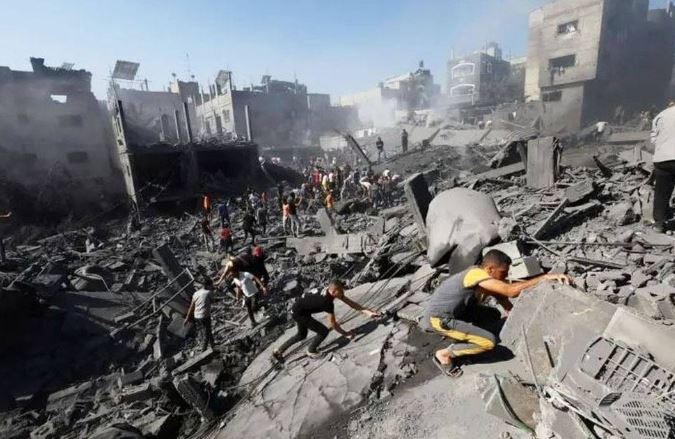 شهداء وجرحى في قصف إسرائيلي على مدينة غزة 