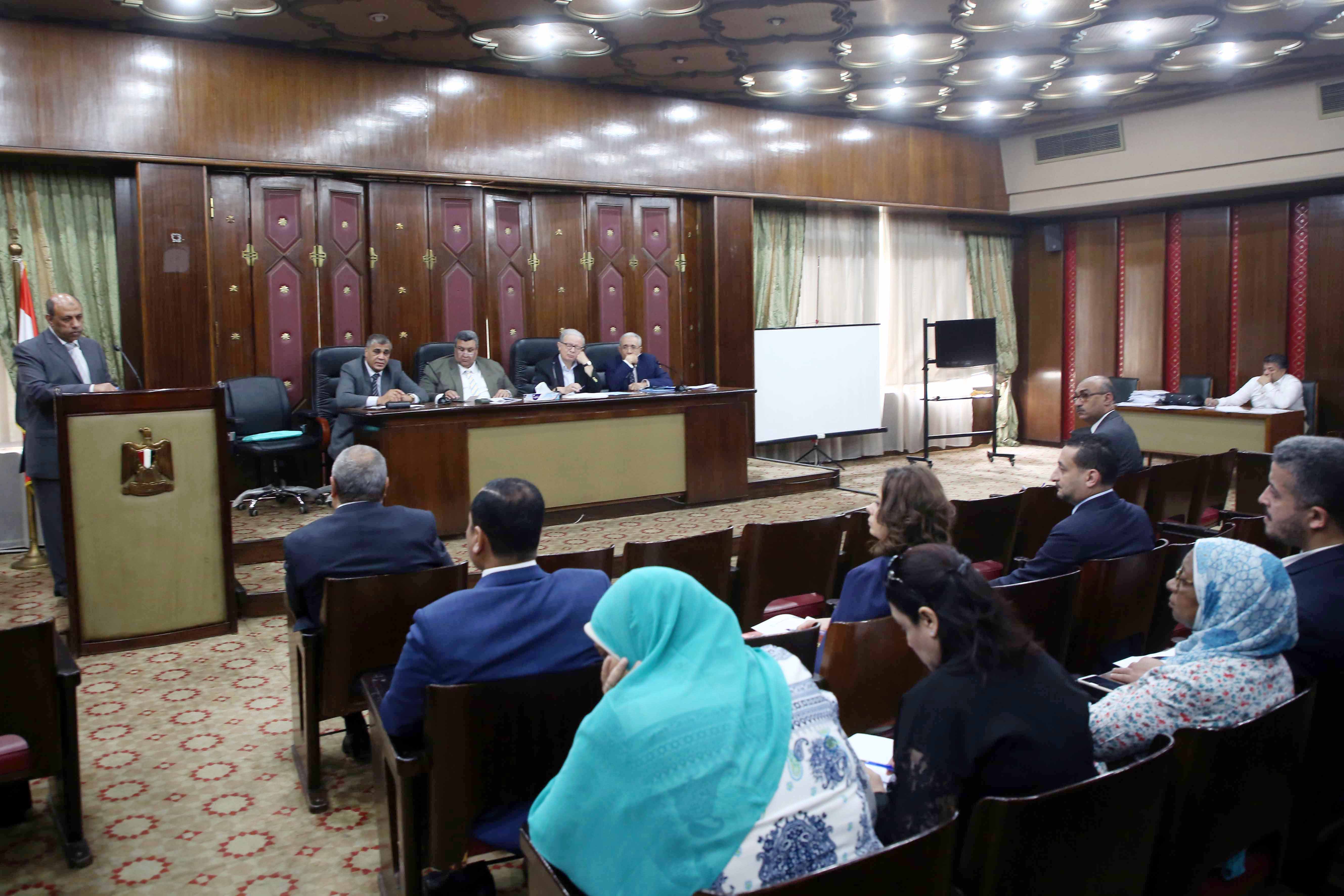 لجنة الخطة و الموازنة