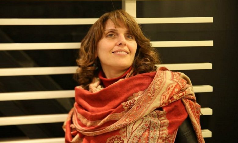 فايزة هنداوي تشن هجوما شرسا على رئيس مهرجان الإسماعيلية السينمائي - بوابة الشروق - نسخة الموبايل