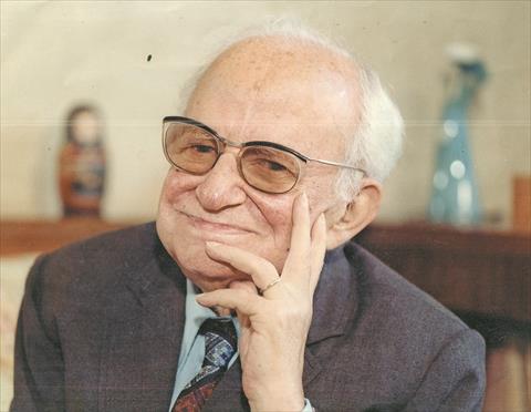 يحيى حقي