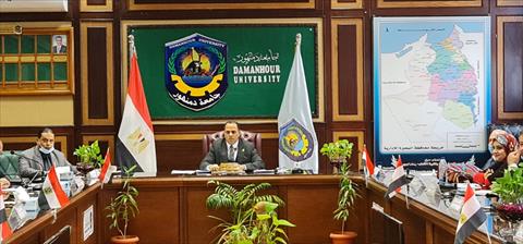 دكتور عبيد صالح رئيس جامعة دمنهور