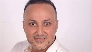 الروائي أحمد القرملاوي