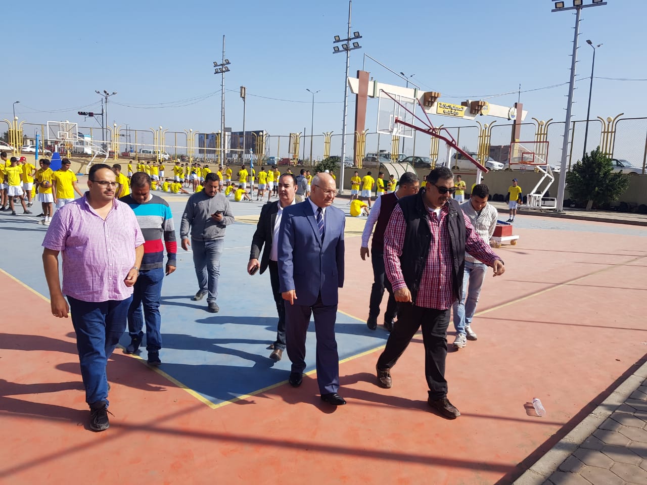 جانب من جولة رئيس جامعة بنها