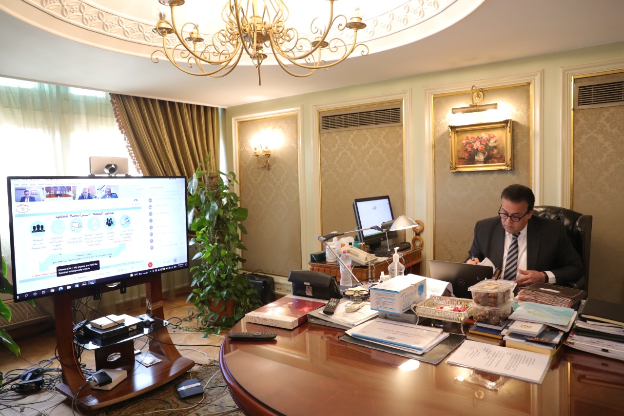 خالد عبدالغفار وزير التعليم العالي