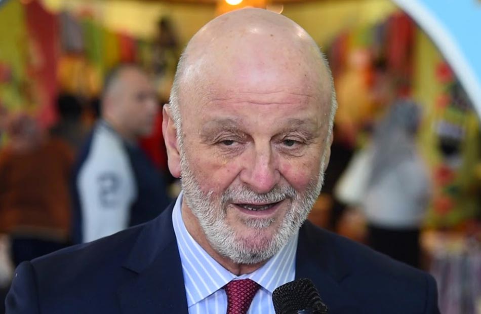 رامون خيل كاسارس سفير إسبانيا بالقاهرة