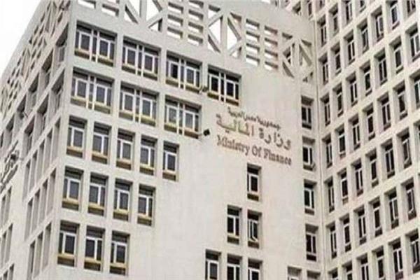 تصريحات نائب وزير المالية في مصر بشأن العجز المالي في العام الحالي