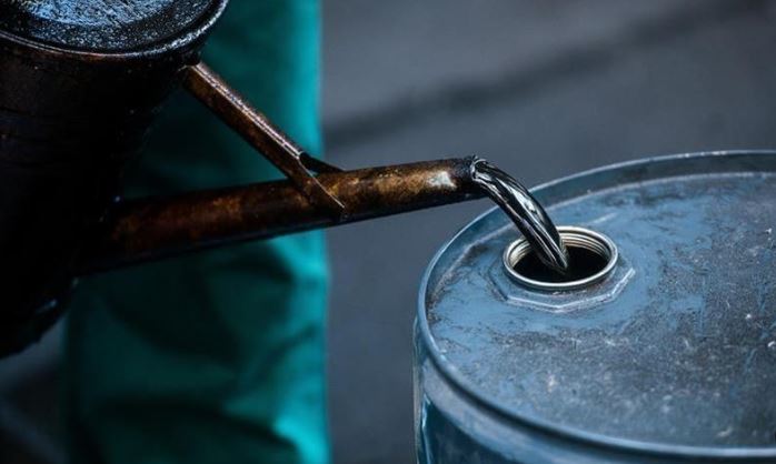 Oil falls 1.3% on US-Iran talks